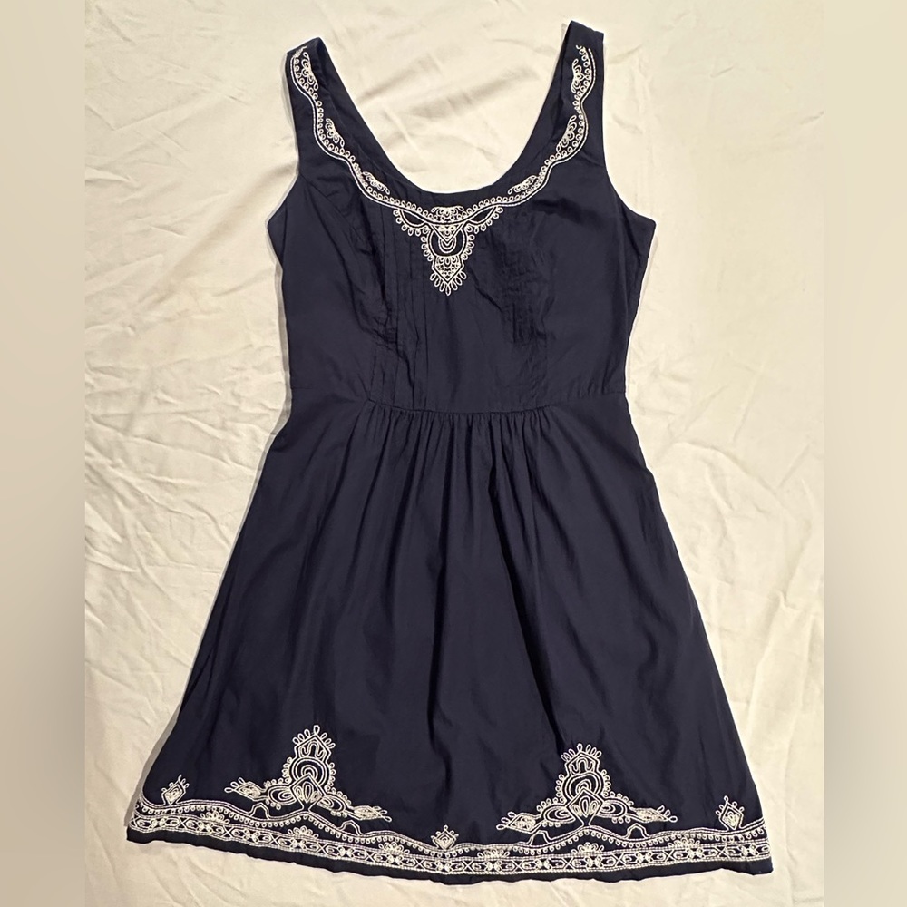 Vineyard Vines Blue And White Embroidered Dress 2 A-Line Sleeveless Cotton
